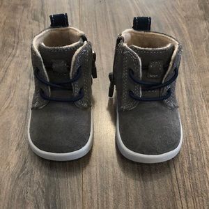 New in box infant UGG shoes
